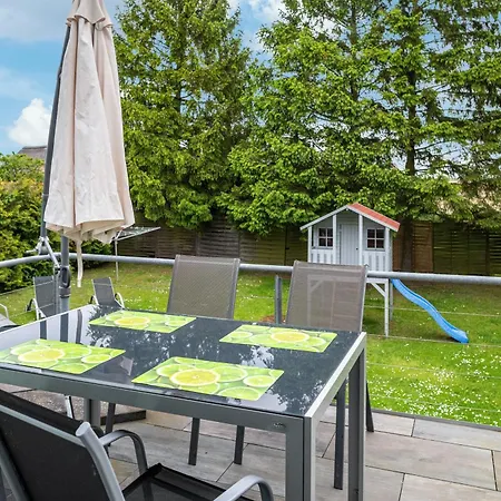 Fuer 6 Personen 57 M² *